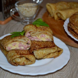 Plněné palačinky se šunkou a sýrem - 7 lahodné recepty na tom, jak vařit palačinky se šunkou