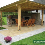 Uspořádání grilovací oblasti. Myšlenky a osobní zkušenosti