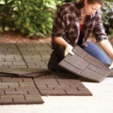 Gumový nátěr pro dvůr soukromého domu