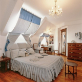 Závěsy do střešních oken: 70 trendových variant, které promění každ...