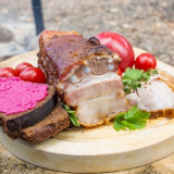 Vepřový bůček pečený v troubě: 5 receptů