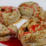 Tenké palačinky v mléce s otvory - jednoduché recepty na lahodné palačinky