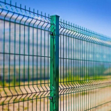 Gitter pletivový plot: instalace, výhody a nevýhody