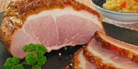 Vepřová šunka v troubě - recepty na domácí šunku