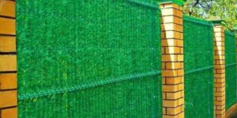 Fasádní pletivo pro plot v zemi - vlastnosti a odrůdy