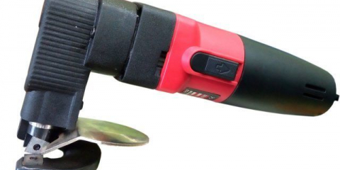 Nástroje pro řezání kovových dlaždic