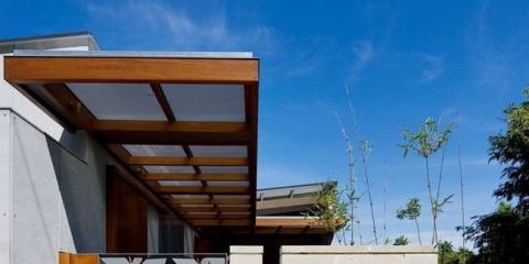 Opotřebované brány s bránou (35 fotek): pros a nevýhody, instalační prvky