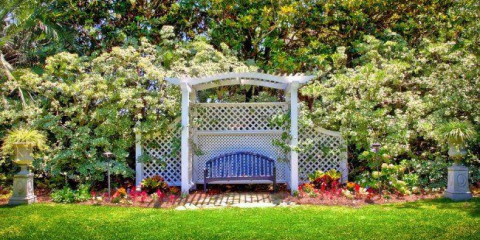 Krásné a jednoduché zahradní gazebos: vybrané nápady na design a osvědčené možnosti