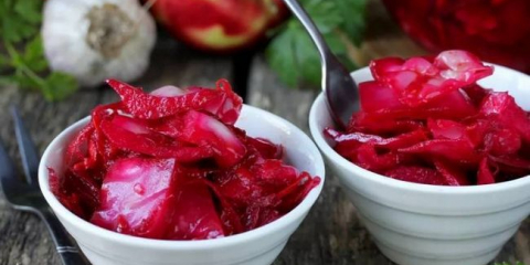 Marinované zelí s řepou: 5 vynikající rychlé přípravy recepty