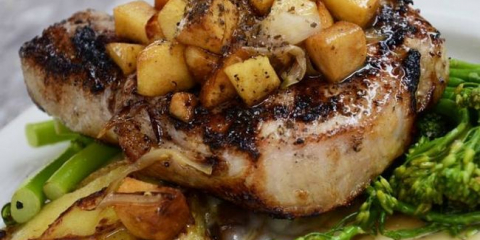 Francouzské vepřové maso v troubě (klasické recepty)