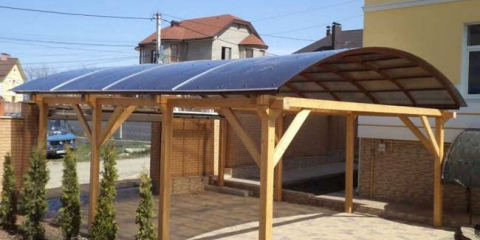 Polykarbonátové přístřešky: 120 nejlepších možností fotografií. Odrůdy baldachýnů. Tipy pro přípravu a instalaci struktury ve video tutoriálech. Adaptace hotového vrchlíku