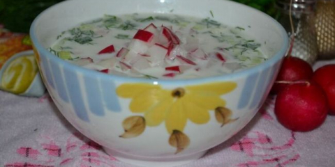 Okroshka s klobásou - 8 klasických receptů na okroshku na vodě a kvasu