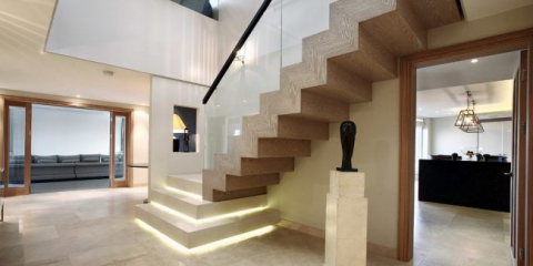 Dokončovací schody v soukromém domě: 60+ nápadů na luxusní dekorace, nátěry a obklady