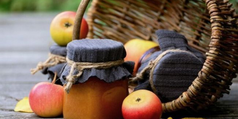 Vyklonil se z jablek - recepty husté jablko skočil na zimu