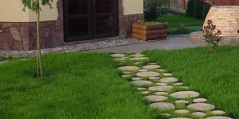 Zahradní stezky s vlastními rukama v chatě levné a krásné