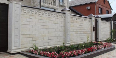 Moderní typy plotů pro soukromý dům