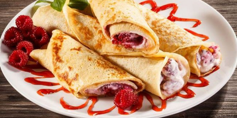 Tenké palačinky v mléce s otvory - 8 lahodných receptů