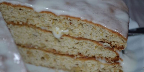 Anechka dort - klasický recept se zakysanou smetanou