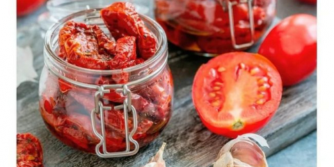 Sušená rajčata doma na zimu