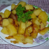 Smažené brambory na pánvi: 5 receptů s křupavou kůrkou